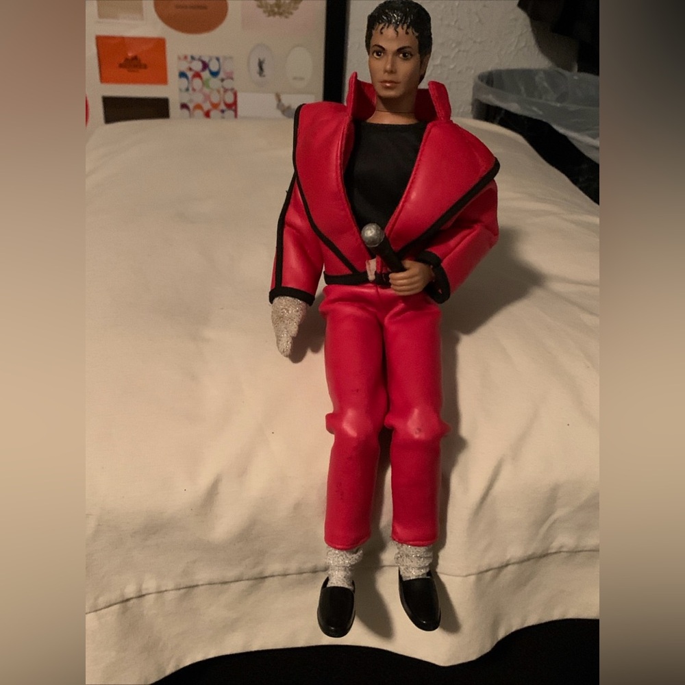 VINTAGE 80’s Michael Jackson Thriller Collectible Figurine Doll - Picture 5 of 5